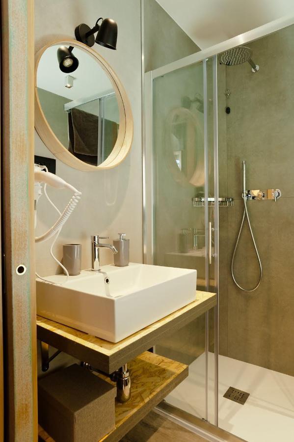 Annama Coliving Apartment Brescia Bagian luar foto