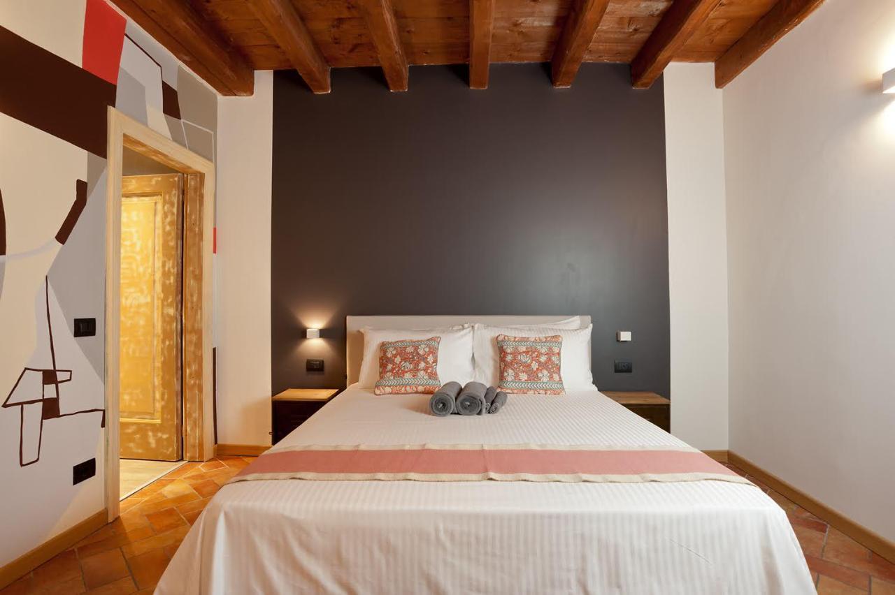 Annama Coliving Apartment Brescia Bagian luar foto