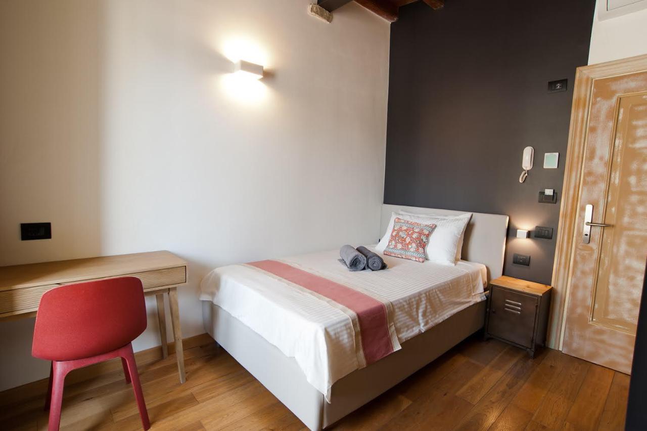 Annama Coliving Apartment Brescia Bagian luar foto