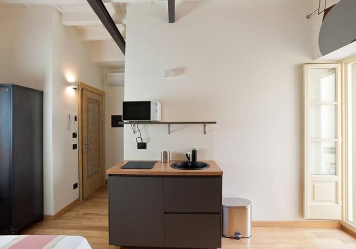 Annama Coliving Apartment Brescia Bagian luar foto