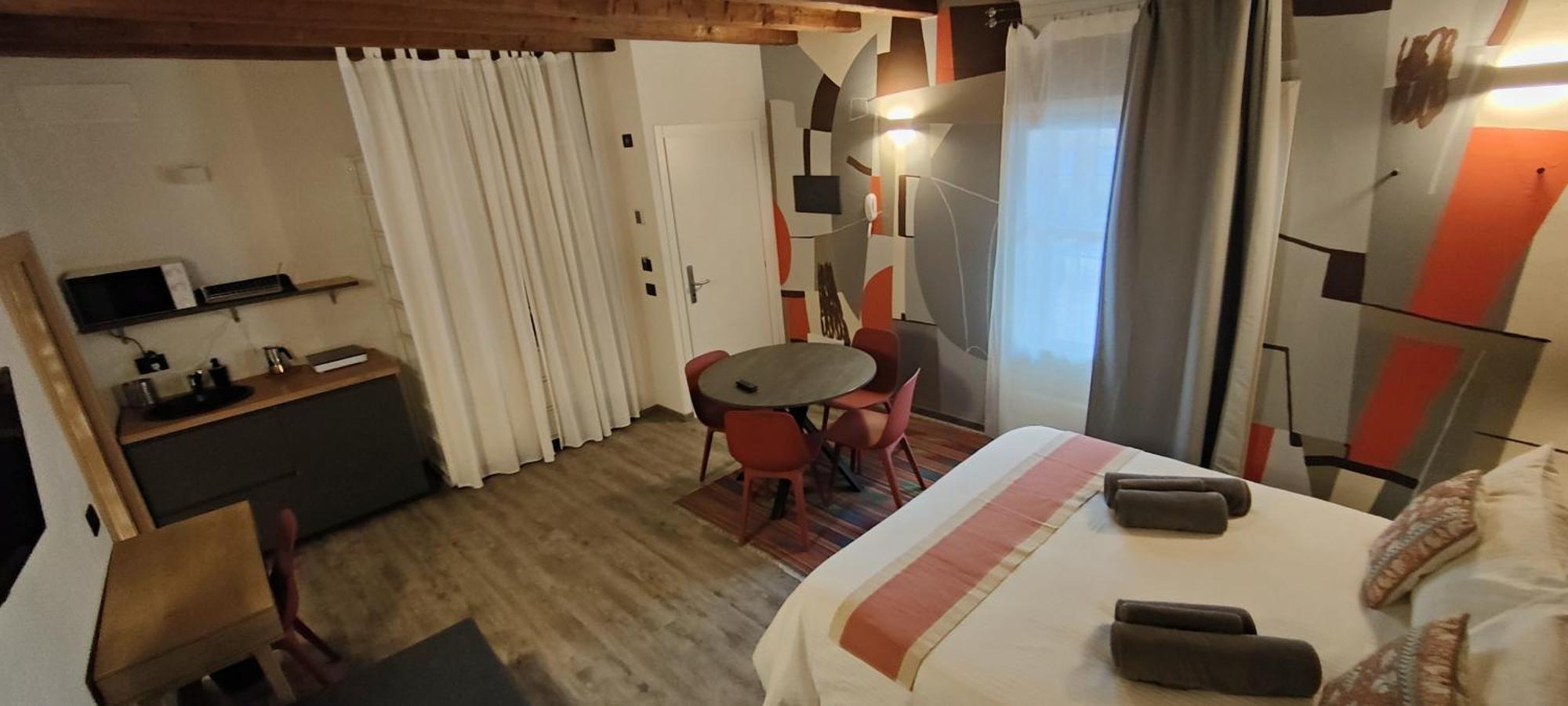 Annama Coliving Apartment Brescia Bagian luar foto